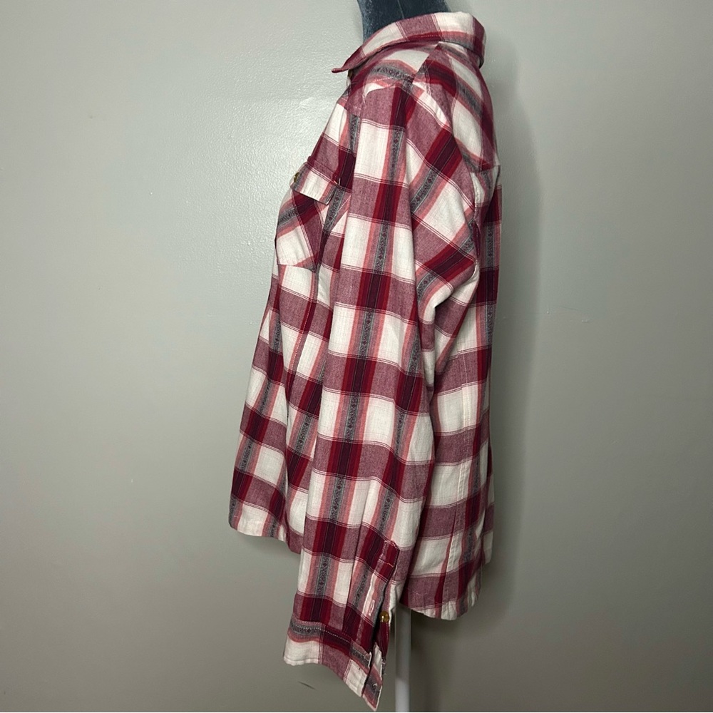 Red and White Plaid Button-Up Shirt - Picture 3 of 7